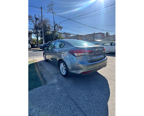 Kia cerato 2018