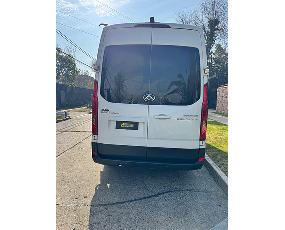 MAXUS DELIVER 9 2.0 2023