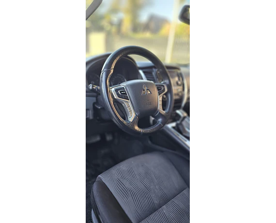 MITSUBISHI MONTERO SPORT 3.0 2019