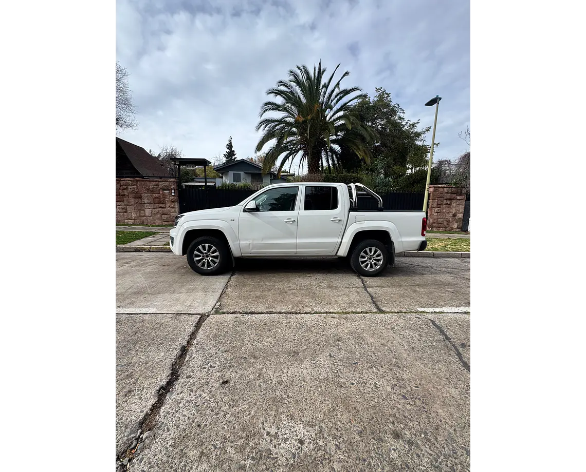 Volkswagen Amarok — foto 12 de 40