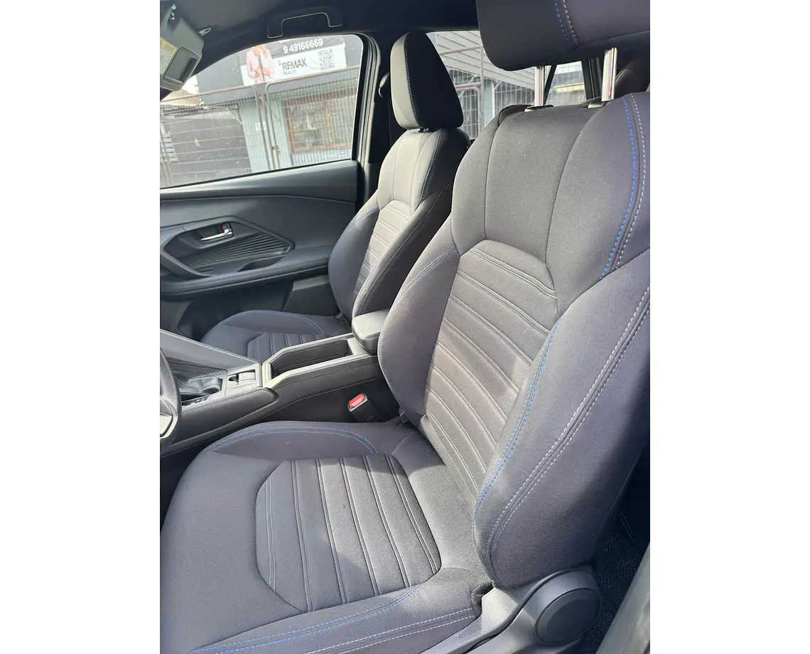 Toyota Yaris Cross — foto 16 de 28