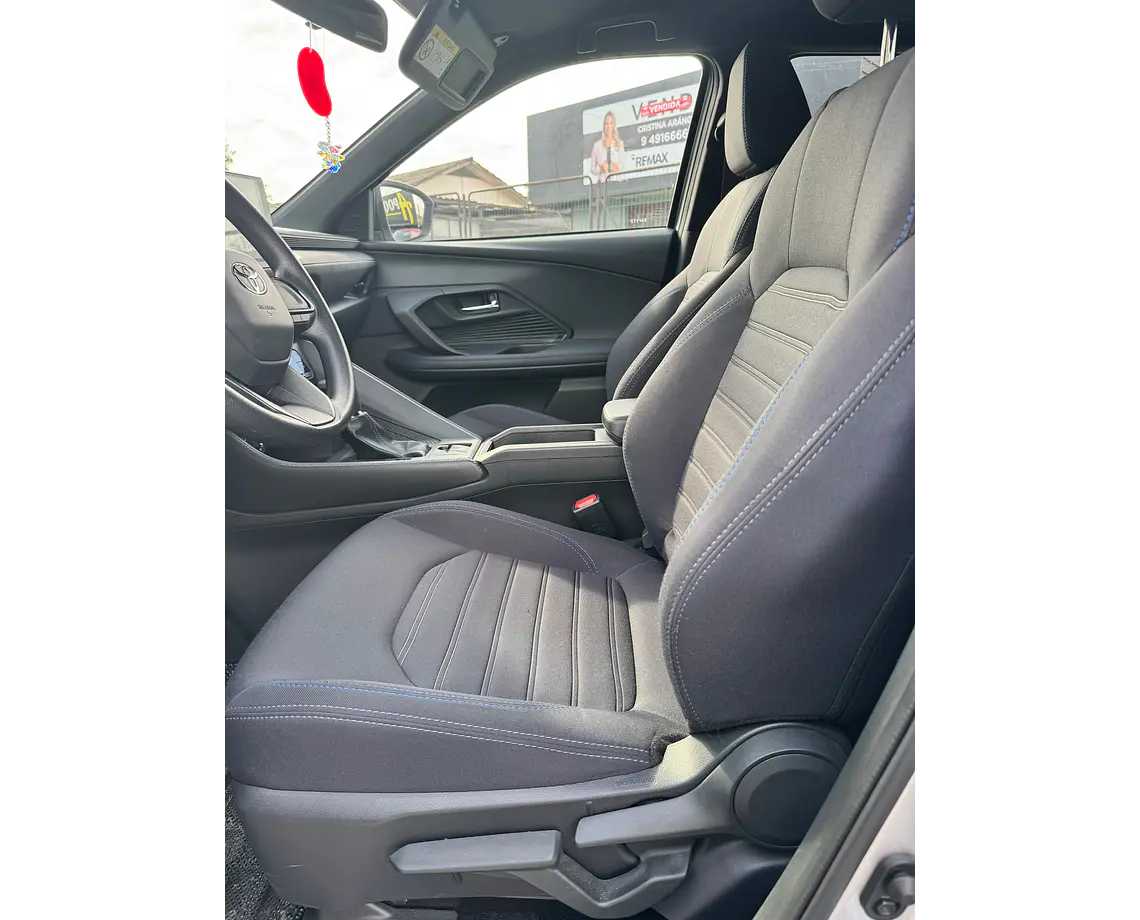Toyota Yaris Cross — foto 18 de 28
