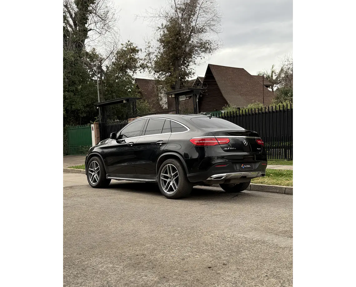 Mercedes-Benz Gle350 — foto 8 de 34