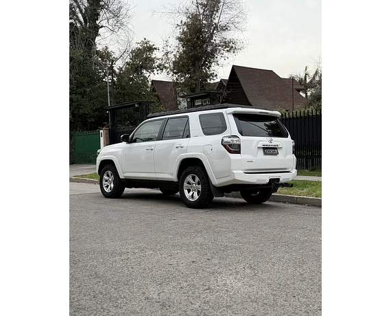 TOYOTA 4RUNNER 4.0 SR5 MV 4WD 2018