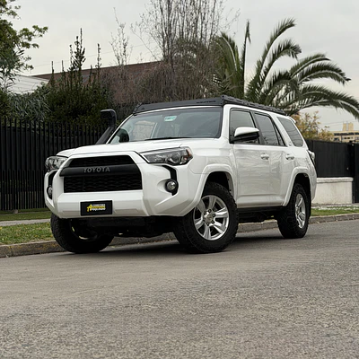 2018 Toyota 4Runner 4.0 SR5 MV 4WD