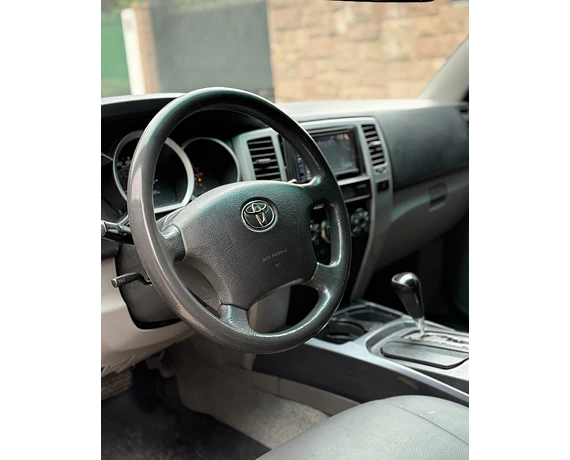 Toyota 4runner SR5 2009