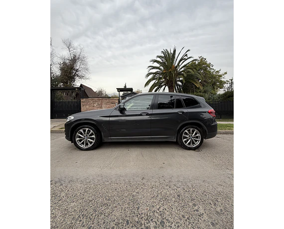 BMW X3 Xdrive20D — foto 3 de 38