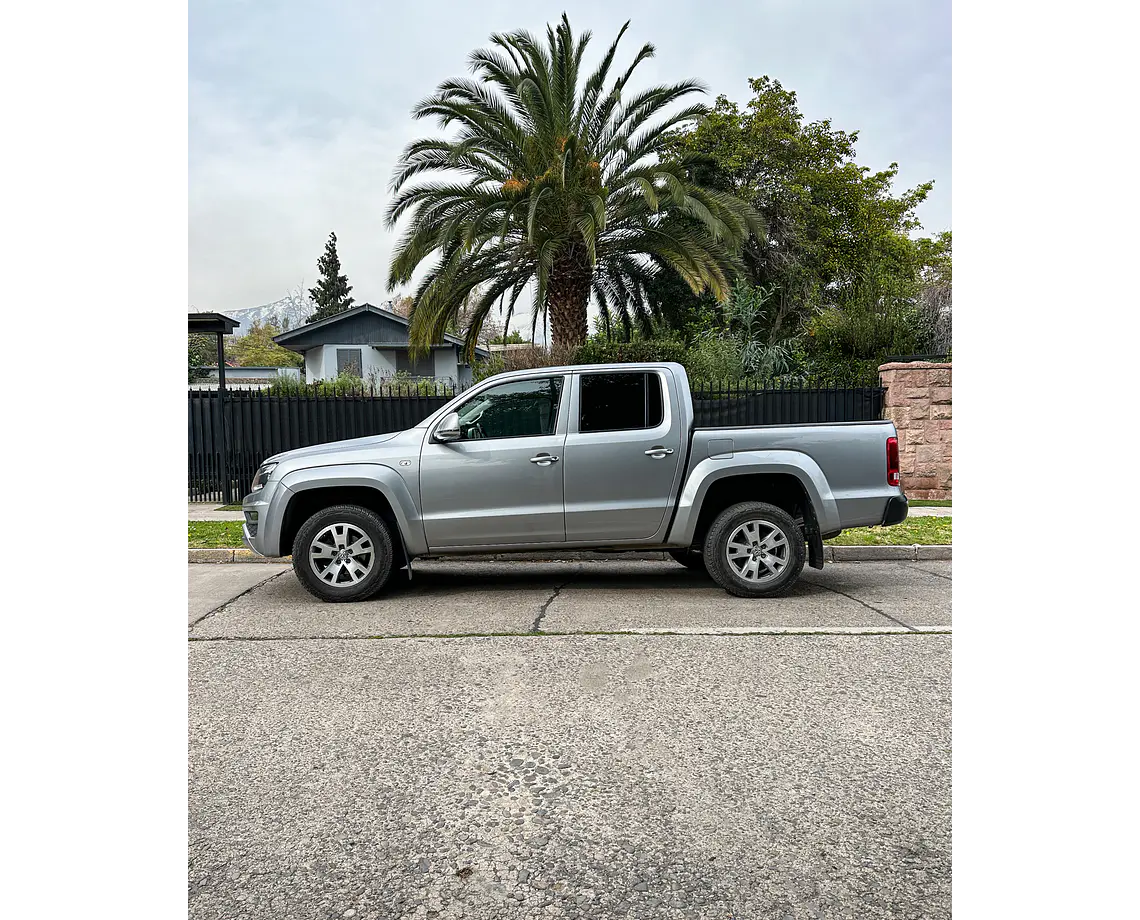 Volkswagen Amarok Comfortline 4Motion — foto 10 de 40