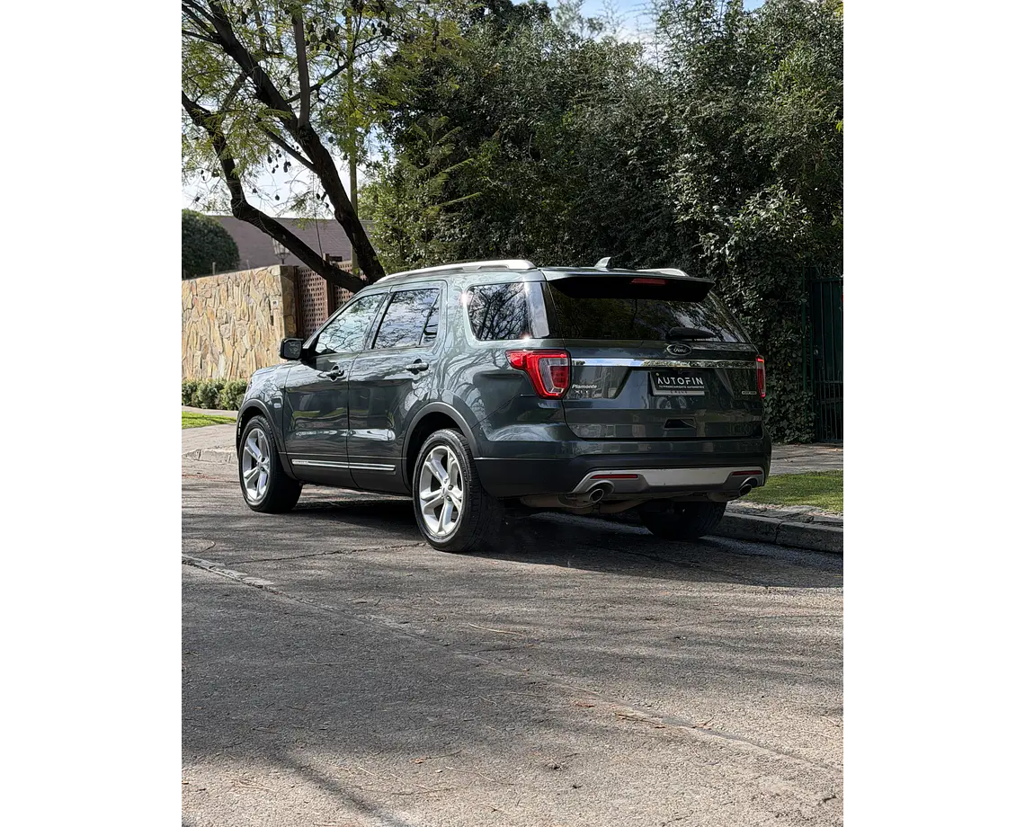 Ford Explorer Xlt3.5 Auto — foto 6 de 36