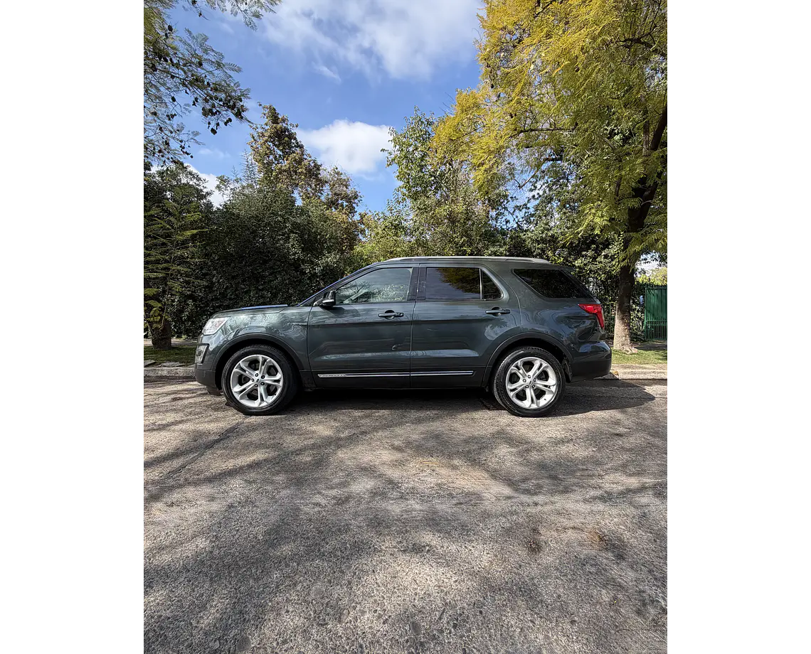 Ford Explorer Xlt3.5 Auto — foto 8 de 36