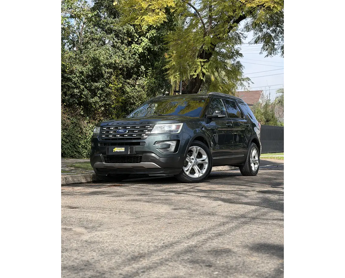Ford Explorer Xlt3.5 Auto — foto 2 de 36