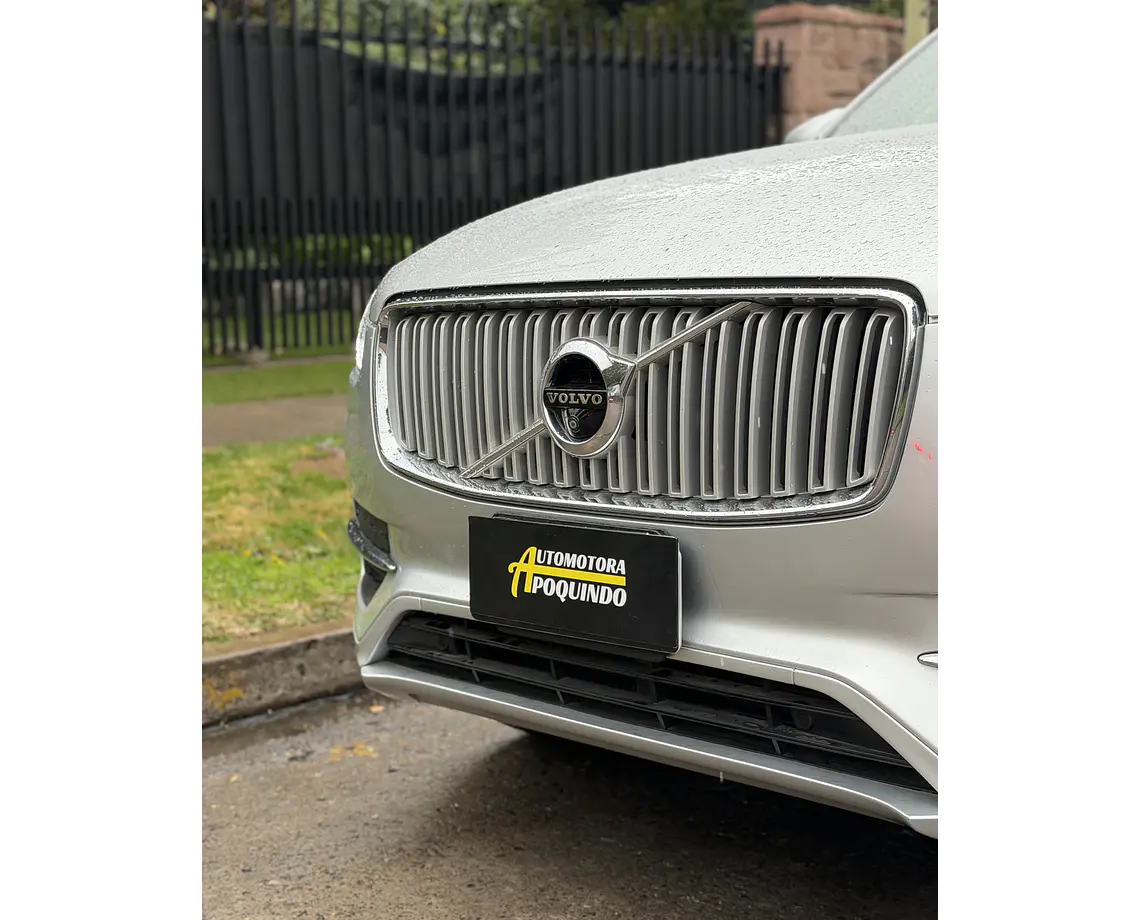 Volvo Xc90 2.0 T6 Inscriptcion — foto 8 de 40