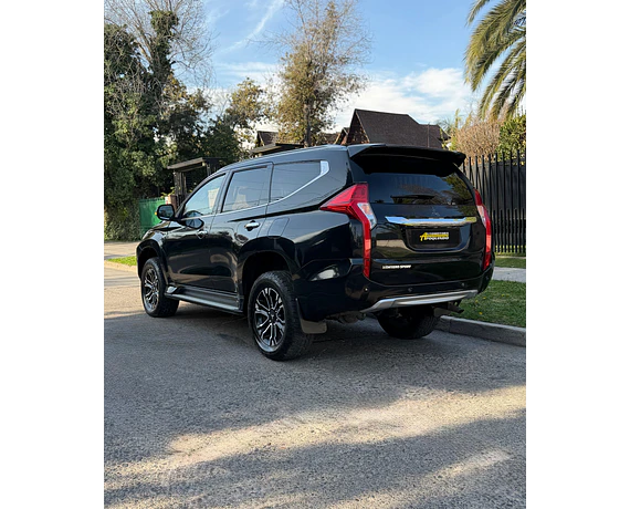 MITSUBISHI MONTERO SPORT 3.0 2019