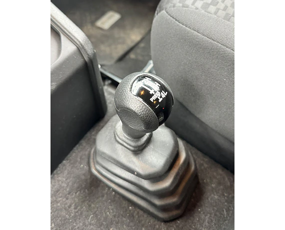 SUZUKI JIMNY 1.5 GLX 4x4 AUTO 2025