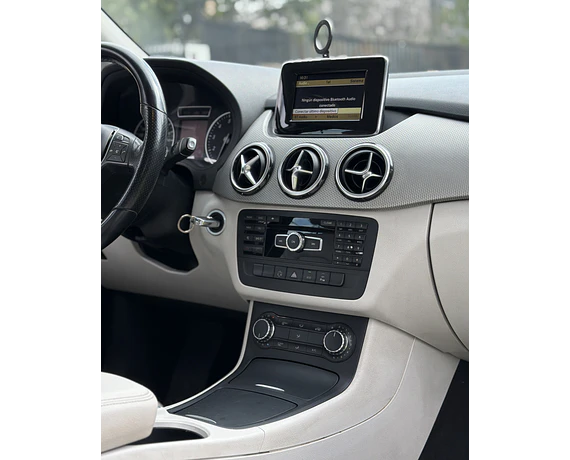 MERCEDES-BENZ B180 1.6 BLUEEFFICIENCY AUT 2013