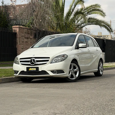 2013 Mercedes-Benz B 180 1.6 BLUEEFFICIENCY AUT