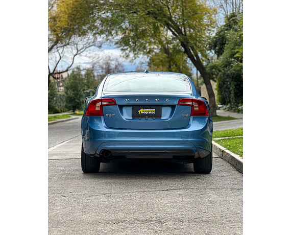 VOLVO S60 2.0 D2 DIÉSEL AUTO 2016