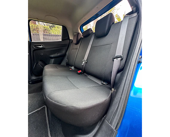 SUZUKI SWIFT HYBRID 1.2 MT 2022