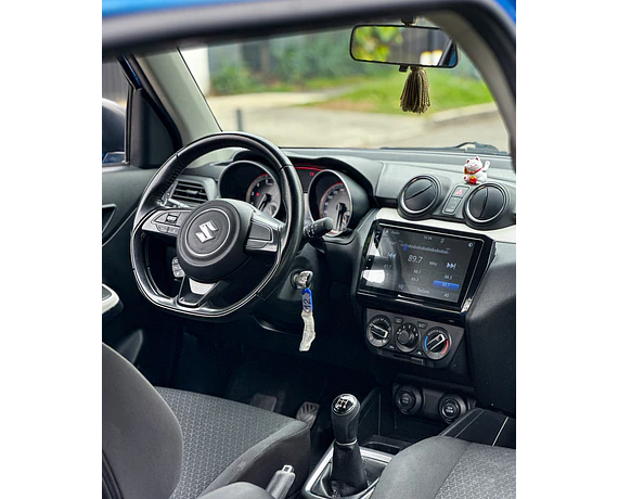 SUZUKI SWIFT HYBRID 1.2 MT 2022