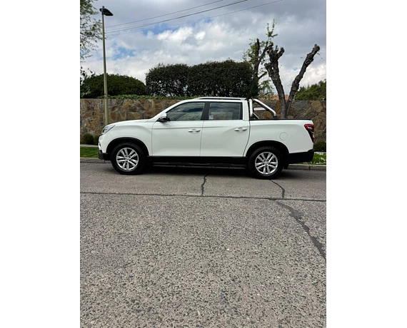 Ssangyong Musso 2.2 4x4 Auto