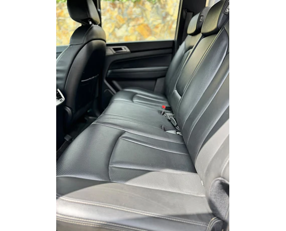 Ssangyong Musso 2.2 4x4 Auto