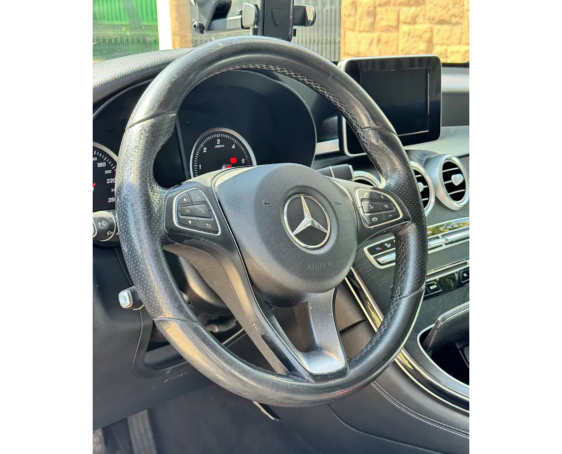 Mercedes-Benz Glc220 — foto 6 de 30