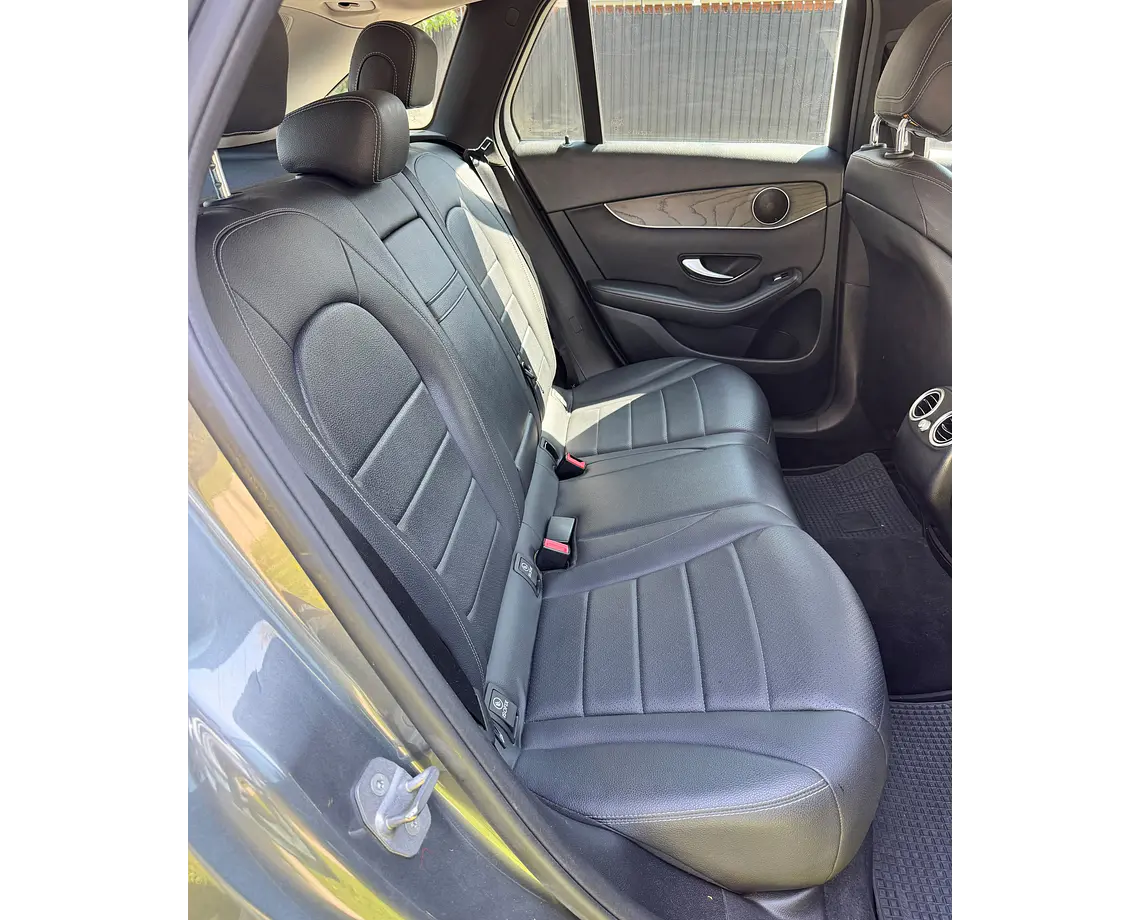 Mercedes-Benz Glc220 — foto 14 de 30