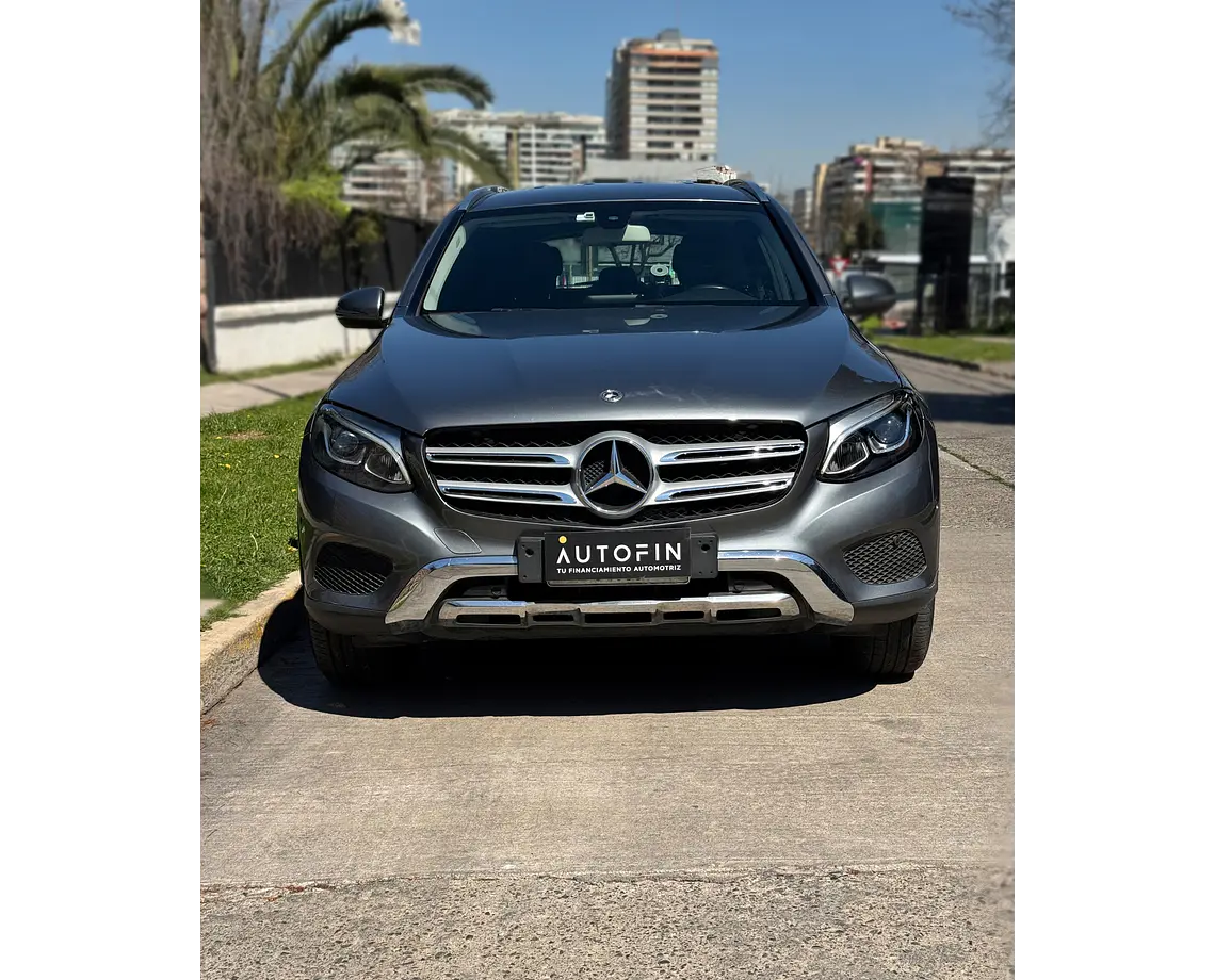 Mercedes-Benz Glc220 — foto 16 de 30