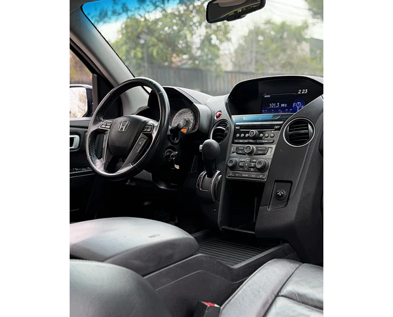 Honda Pilot Touring 4WD Auto 2015