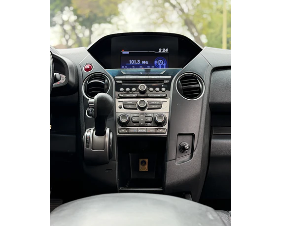 Honda Pilot Touring 4WD Auto 2015