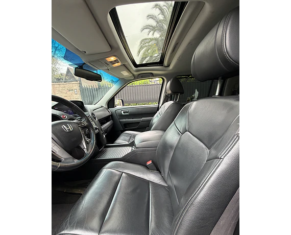 Honda Pilot Touring 4WD Auto 2015