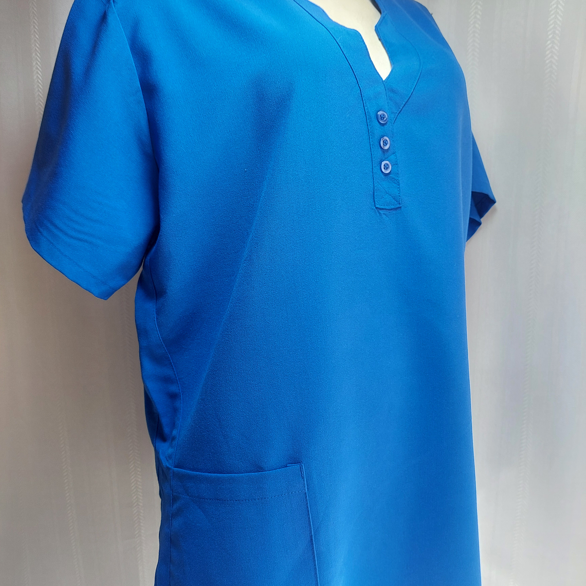 POLERA AZUL REY SPECTRUM  TALLA 3X 2