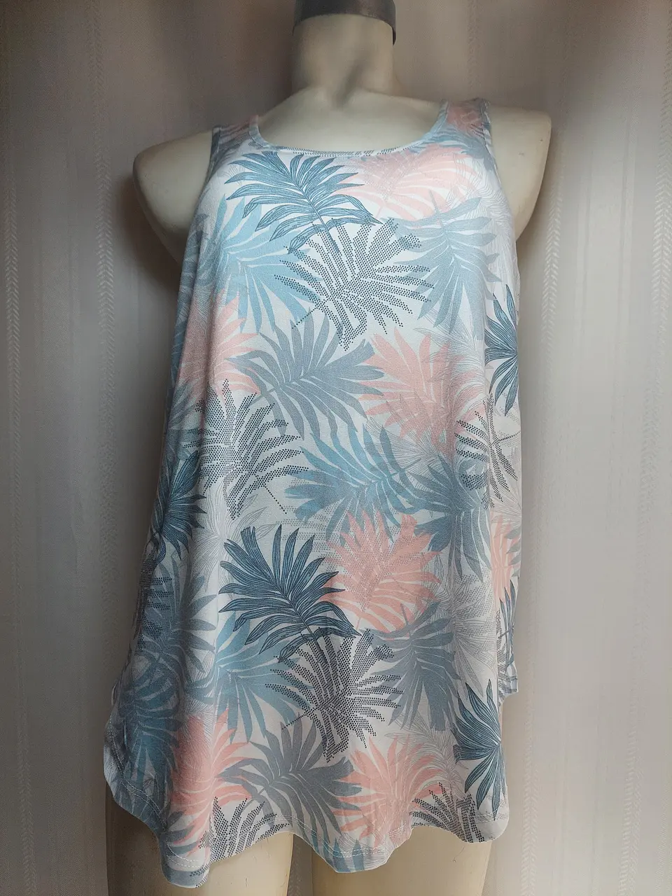 POLERA TOP MULTICOLOR TAHARI TALLA XL 1