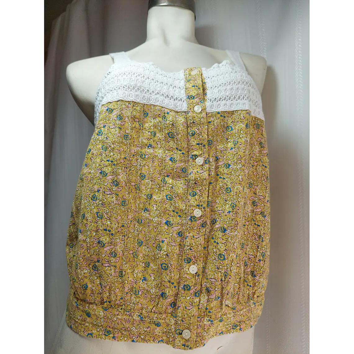 TOP MULTICOLOR UNIVERSAL THREAD TALLA XL 1