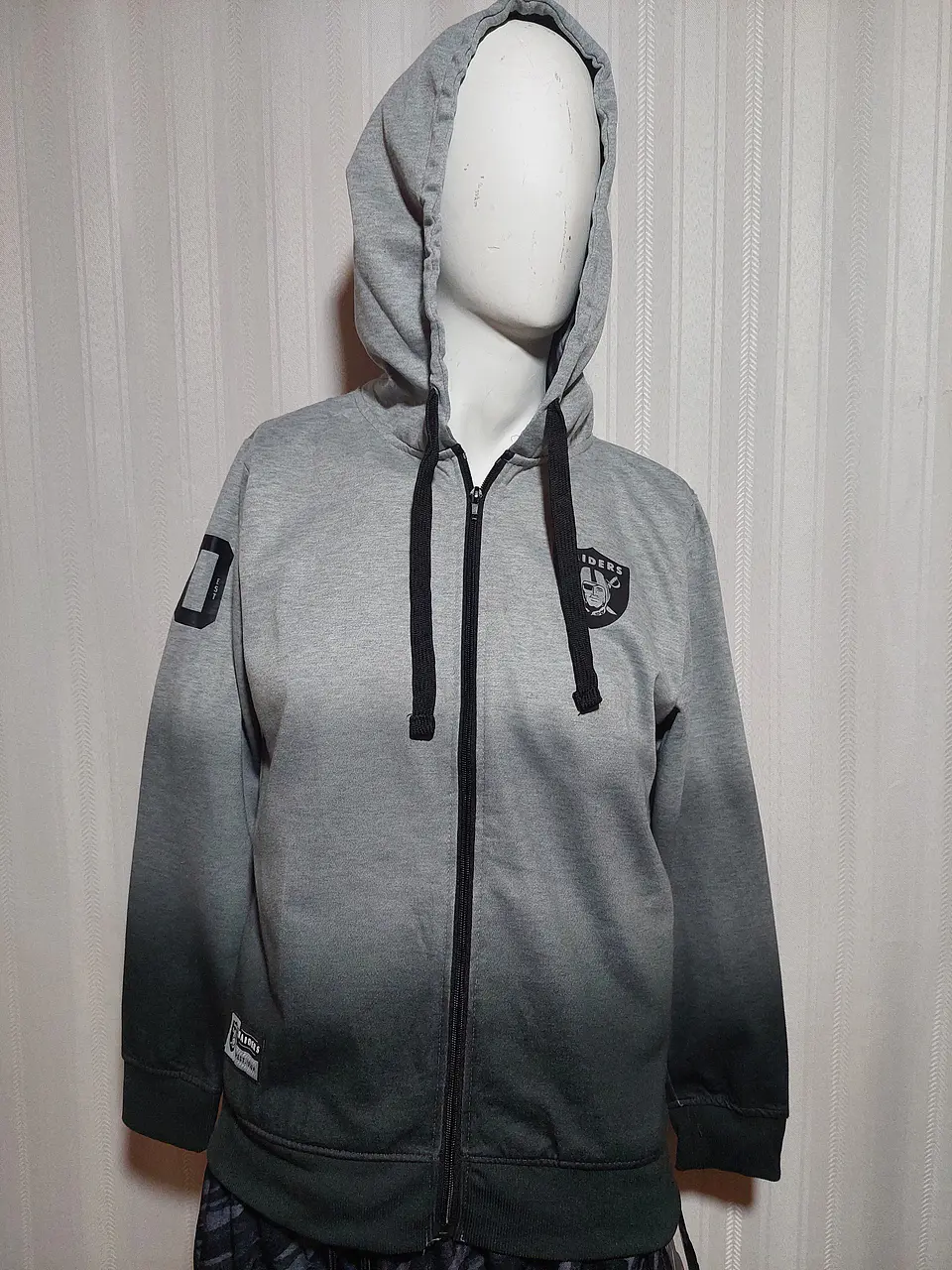 POLERÓN GRIS RAIDERS TALLA XL 2
