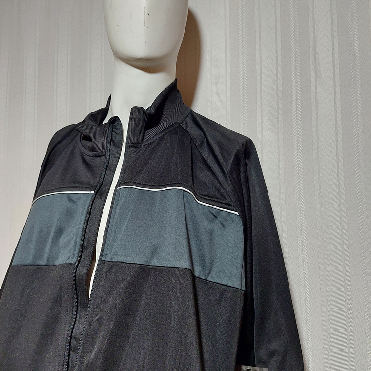 CHAQUETA DEPORTIVA NEGRA ATHLETIC TALLA 3XL 2