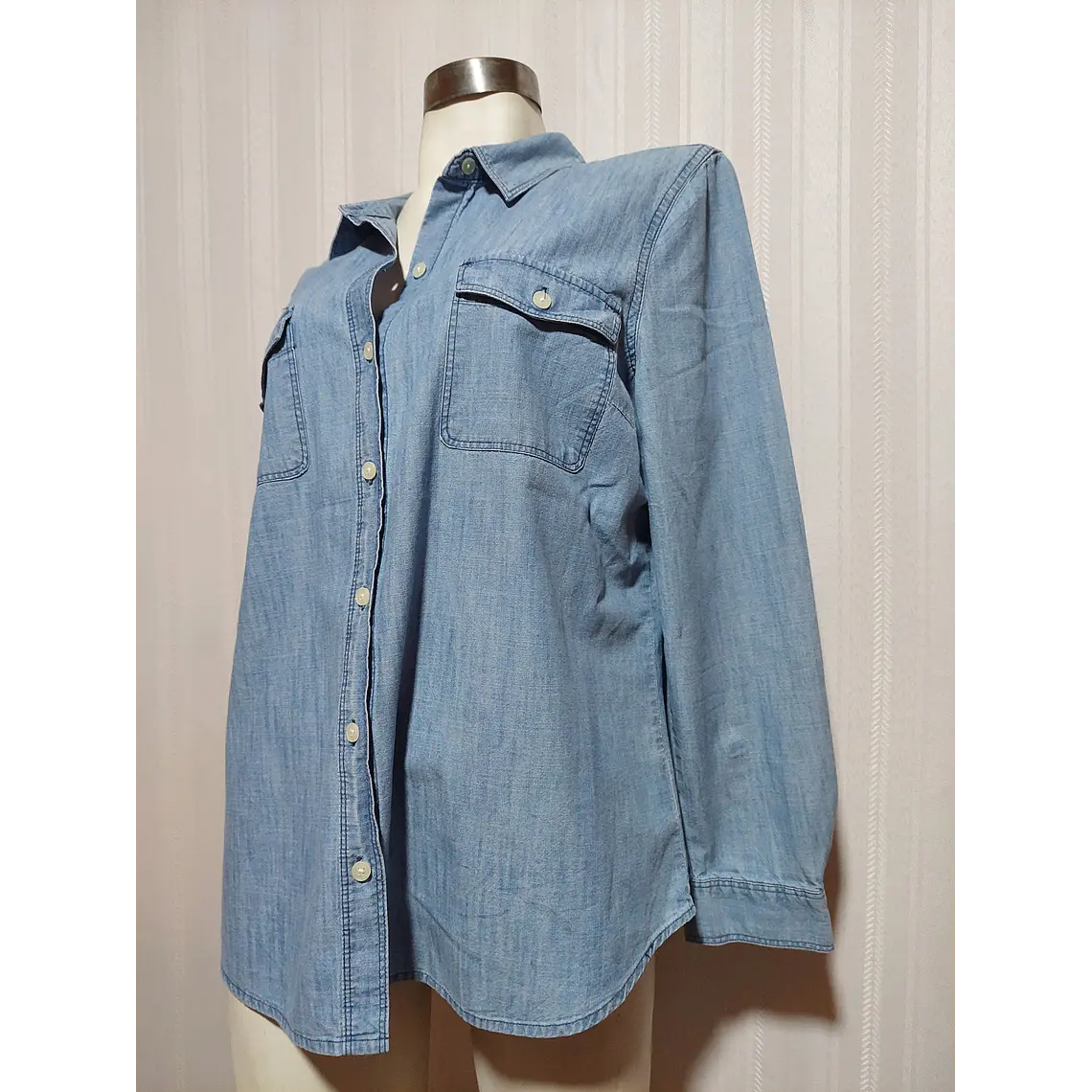 BLUSA JEANS AZUL OLD NAVY TALLA L 2