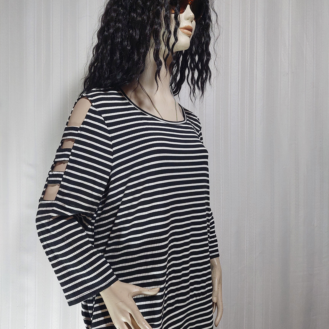 POLERA M/L MULTICOLOR APT.9 TALLA XXL 2