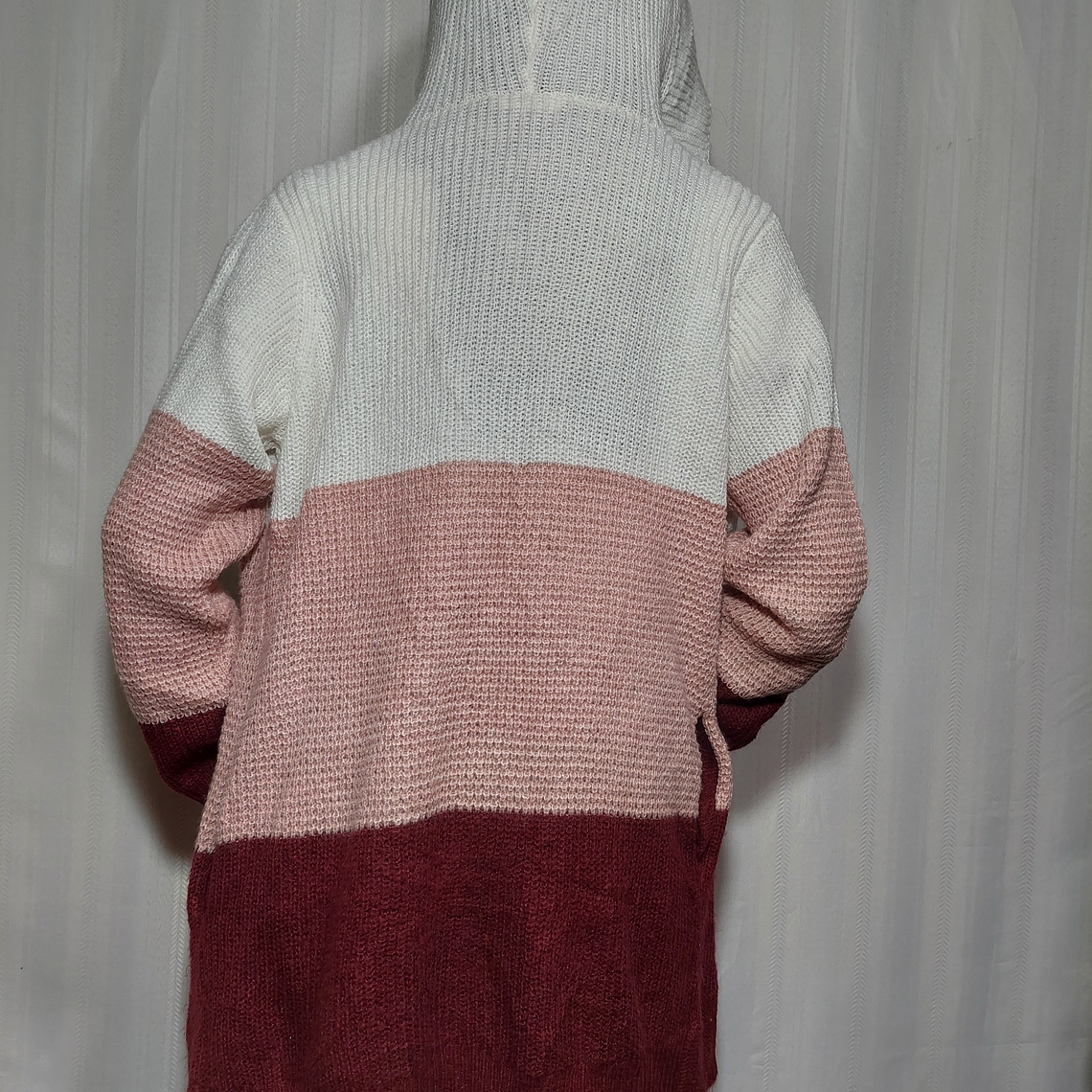 TAPADO CON GORRO MULTICOLOR NO BOUNDARIES TALLA XXL 3