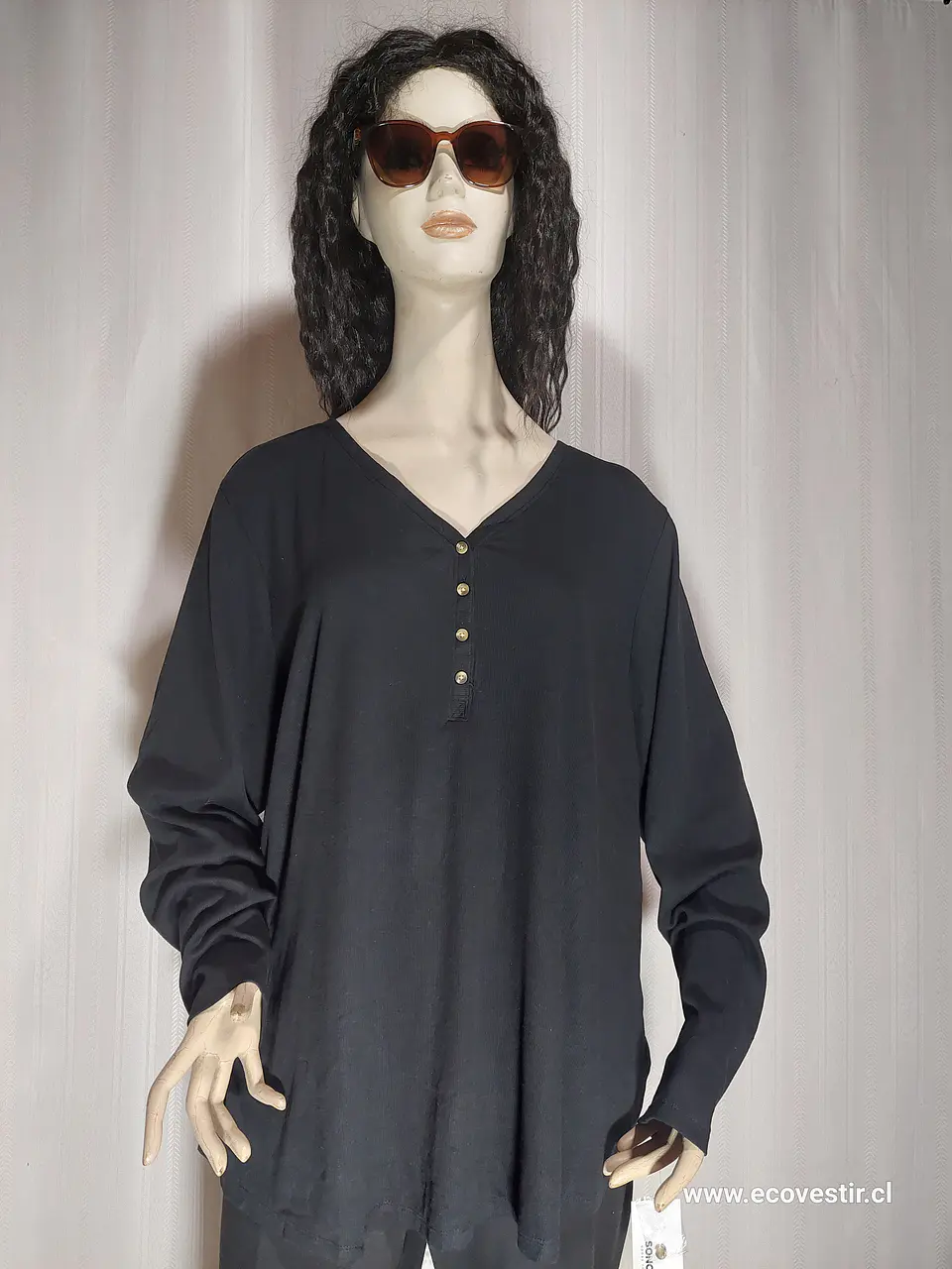 POLERA NEGRO SONOMA TALLA XL 1
