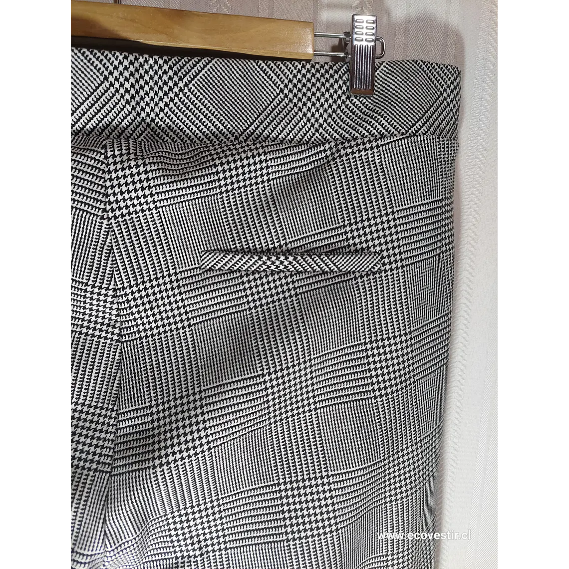 PANTALÓN MULTICOLOR TORRID TALLA 18-20, 2X 3