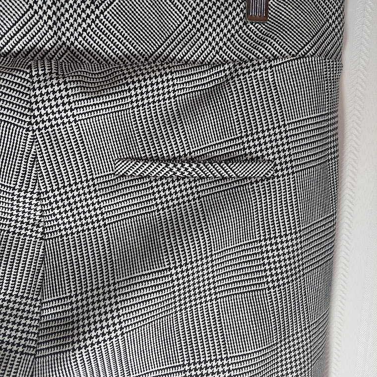 PANTALÓN MULTICOLOR TORRID TALLA 18-20, 2X 3