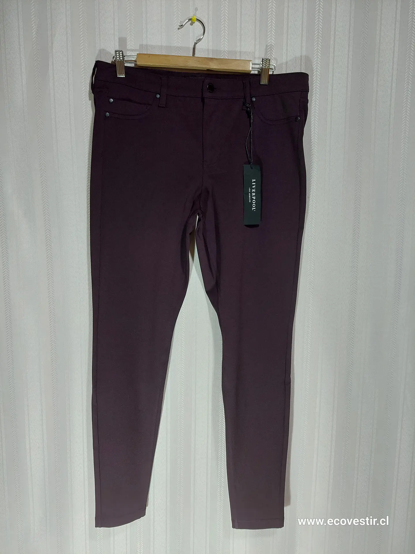 PANTALÓN BURDEO LIVERPOOL TALLA 14/32 1