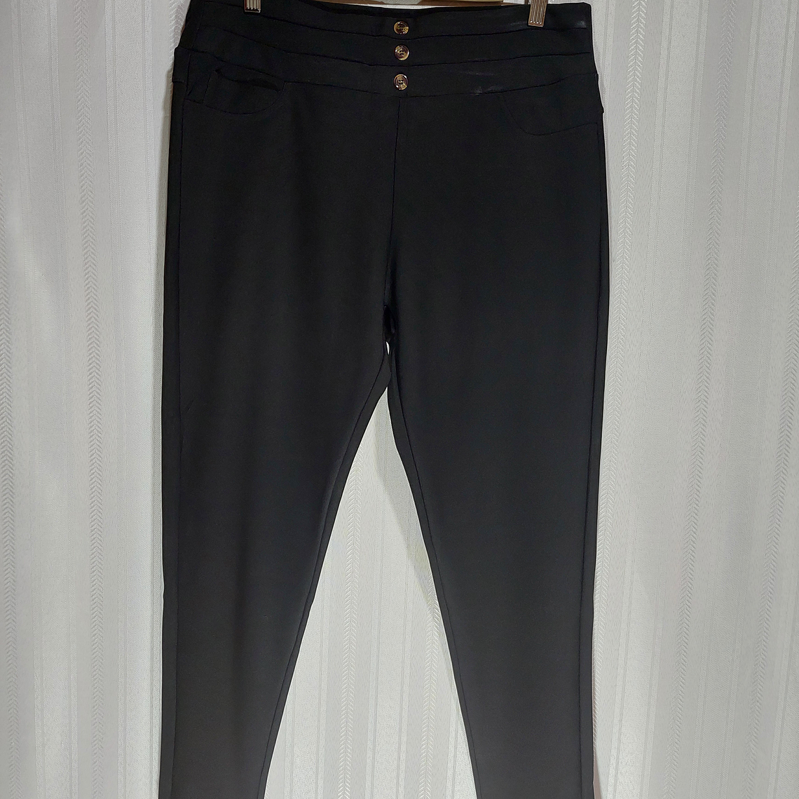 PANTALÓN NEGRO MAZE TALLA XL 1