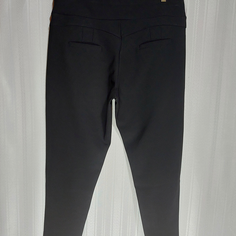 PANTALÓN NEGRO MAZE TALLA XL 2