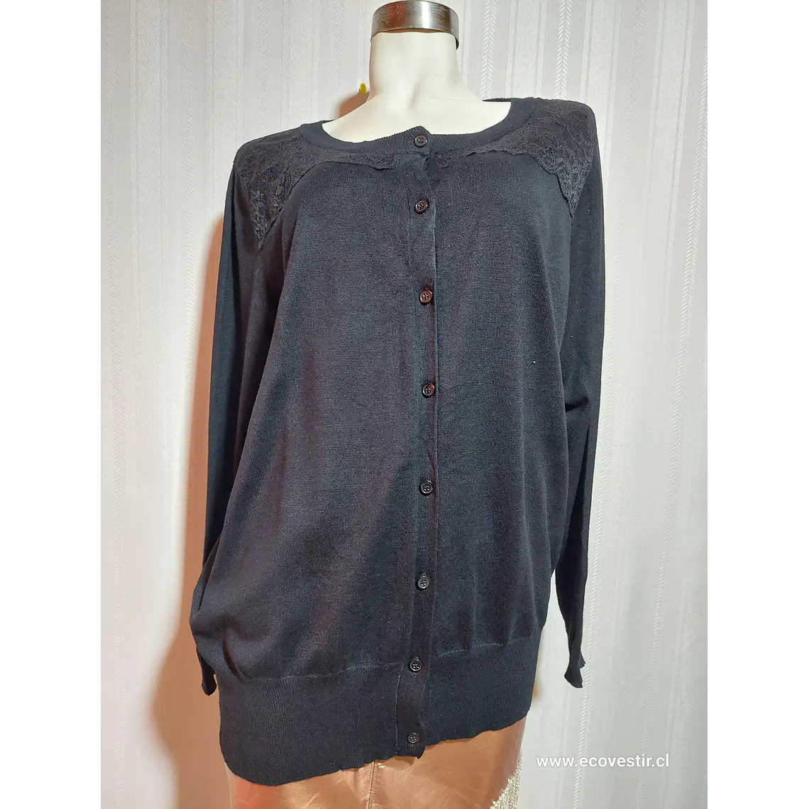 CHALECO BOTON NEGRO LANE BRYANT TALLA 18/20 2