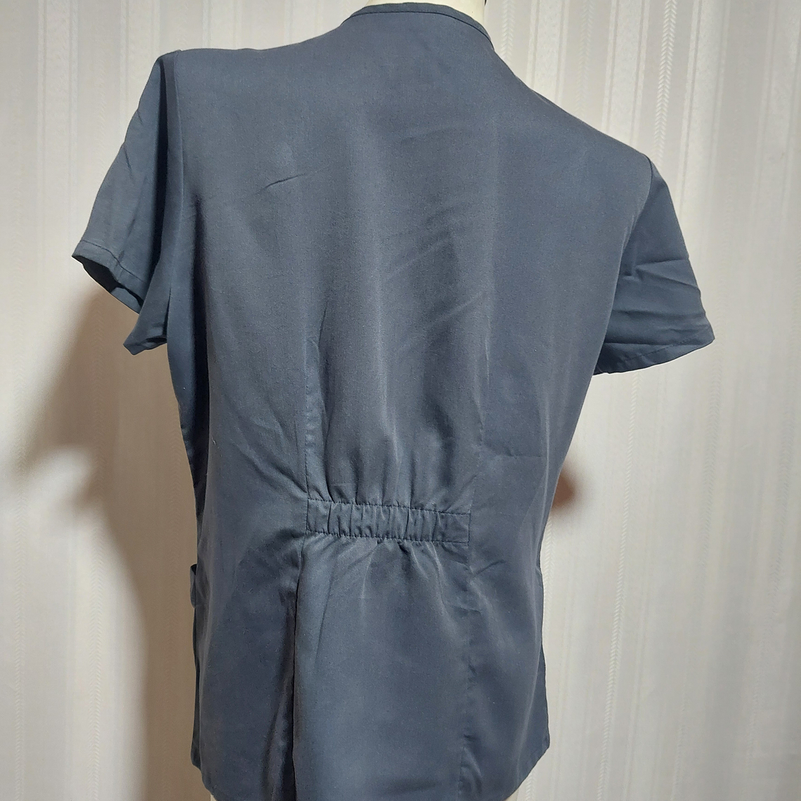 POLERA GRIS GREY'S ANATOMY TALLA L 4