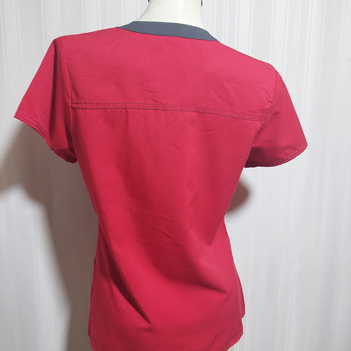 POLERA ROJO SCRUBSTAR TALLA S 4