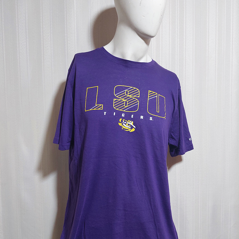 POLERA MORADA COLOSSEUM TALLA XL 1
