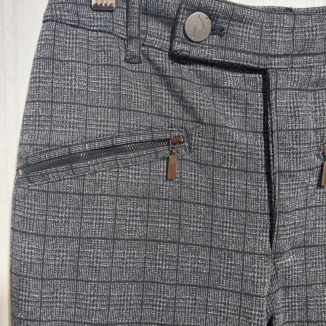 PANTALÓN GRIS SIMPLY VERA TALLA XS 2